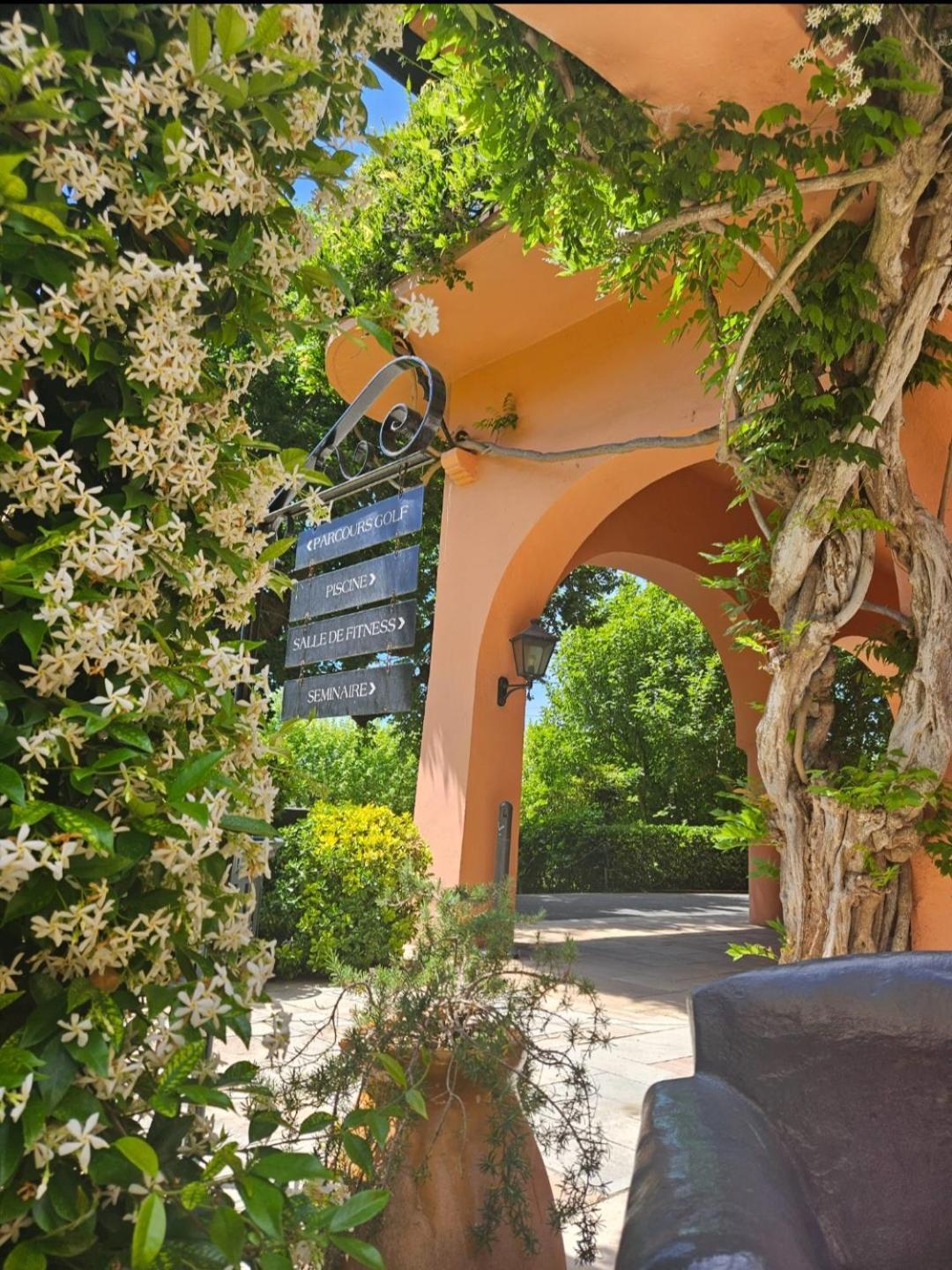 Hôtel Chantaco Golf&Wellness Saint-Jean-de-Luz Exterior foto